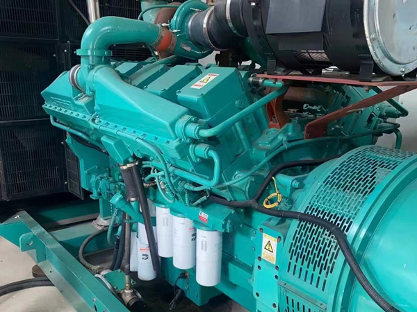 榆次更换100kW柴油发电机组机油时，需要注意哪些事项？